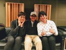 Chage（中央）と博多華丸・大吉。