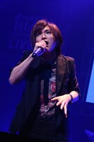 鬼龍院翔（Vo-karu） (c) AbemaTV 1st ANNIVERSARY LIVE