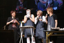 ゴールデンボンバー (c) AbemaTV 1st ANNIVERSARY LIVE