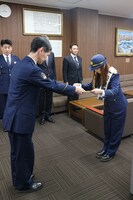 奥華子（右）（写真提供：ポニーキャニオン）