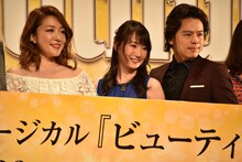 左から平原綾香、水樹奈々、中川晃教。