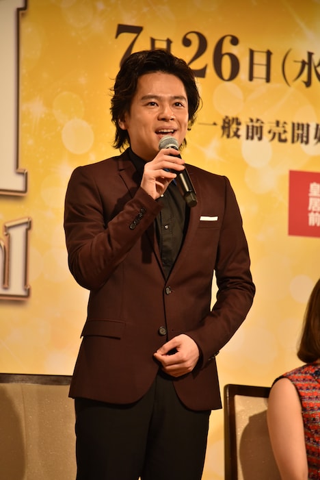中川晃教