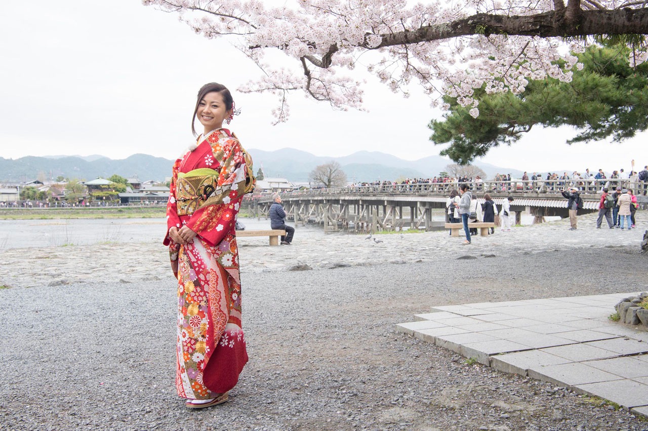 「京都 嵐山一日観光大使」に就任した倉木麻衣。（写真提供：Being）