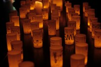 来場者がメッセージを書き込んだキャンドルホルダー。（写真提供：J-WAVE）