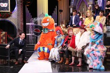 有吉弘行とPsycho le Cemu。 (c)日本テレビ