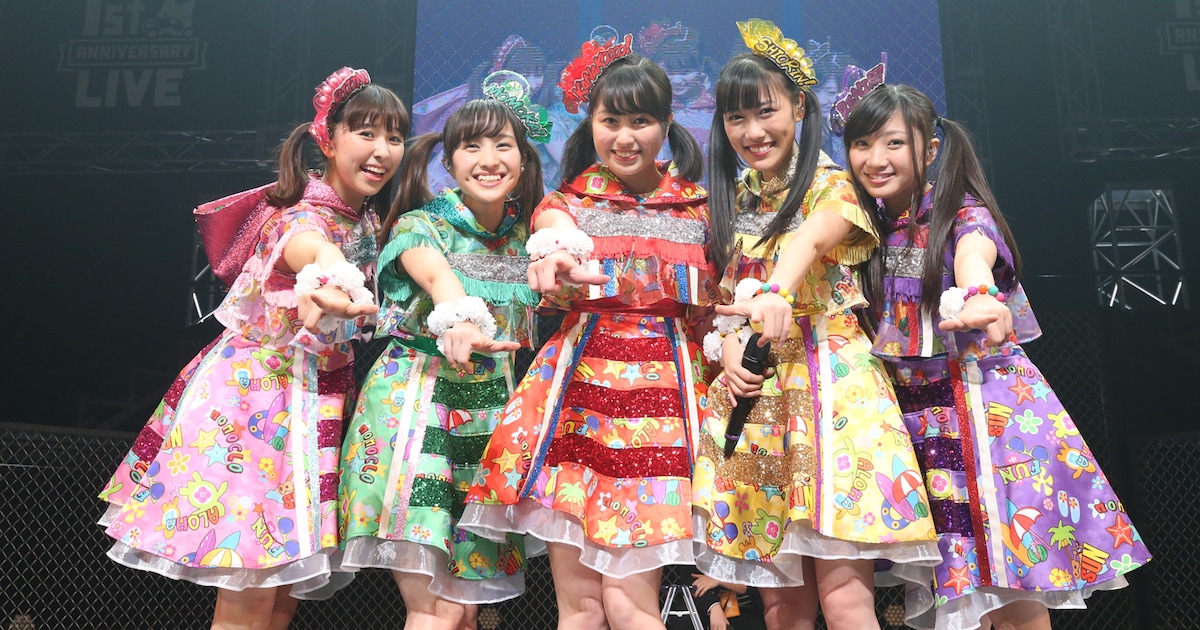 ももクロ、ツインテール姿で3年ぶり担当カラー交換ライブ - 音楽ナタリー