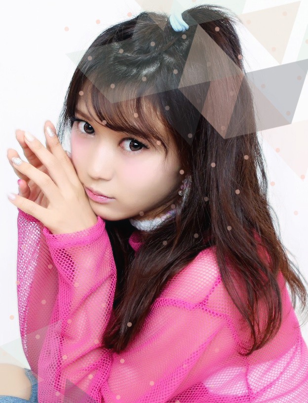 武井麻里子