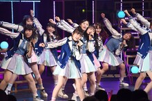 HKT48「HKT48 春の関東ツアー2017～本気のアイドルを見せてやる～」東京・NHKホール公演の様子。
