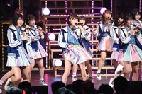 HKT48「HKT48 春の関東ツアー2017～本気のアイドルを見せてやる～」東京・NHKホール公演の様子。
