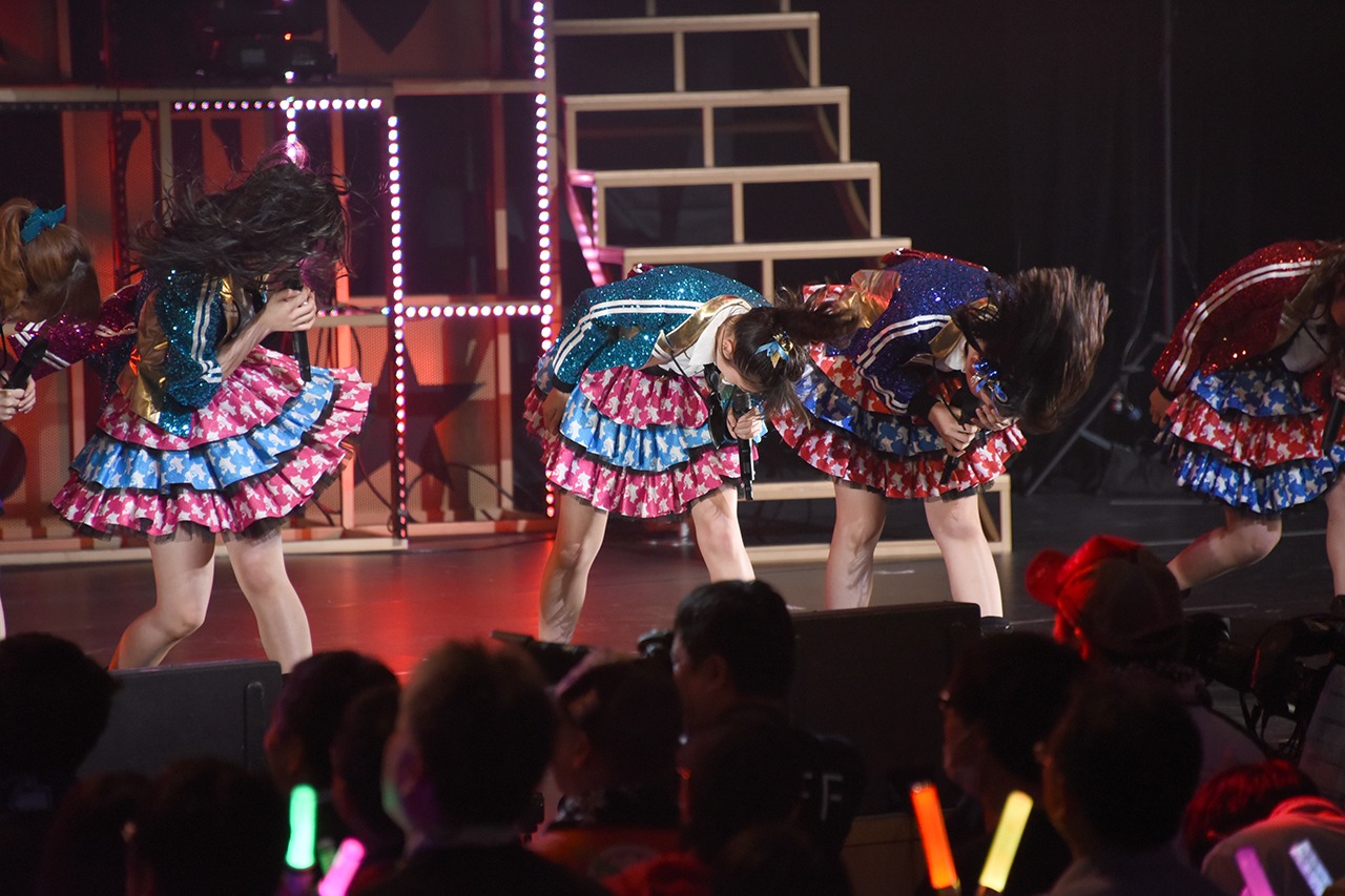 HKT48「HKT48 春の関東ツアー2017～本気のアイドルを見せてやる～」東京・NHKホール公演の様子。