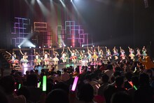 HKT48「HKT48 春の関東ツアー2017～本気のアイドルを見せてやる～」東京・NHKホール公演の様子。