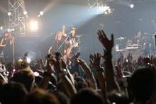 山本彩「AbemaTV 1st ANNIVERSARY LIVE」の様子。（撮影：佐藤友昭）(c)AbemaTV 1st ANNIVERSARY LIVE