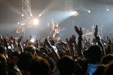 山本彩「AbemaTV 1st ANNIVERSARY LIVE」の様子。（撮影：佐藤友昭）(c)AbemaTV 1st ANNIVERSARY LIVE