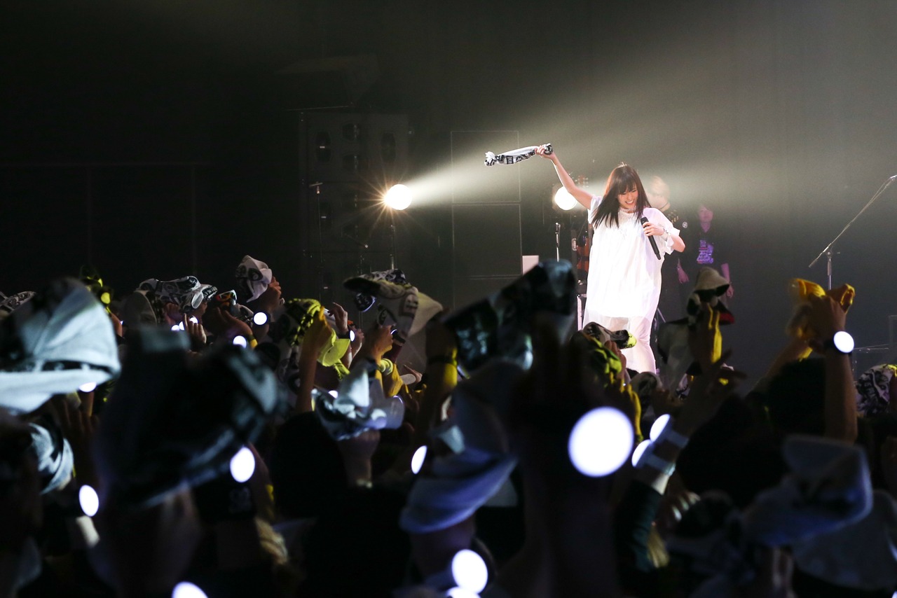山本彩「AbemaTV 1st ANNIVERSARY LIVE」の様子。（撮影：佐藤友昭）(c)AbemaTV 1st ANNIVERSARY LIVE