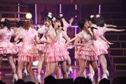 HKT48「HKT48 春の関東ツアー2017～本気のアイドルを見せてやる～」東京・NHKホール公演の様子。