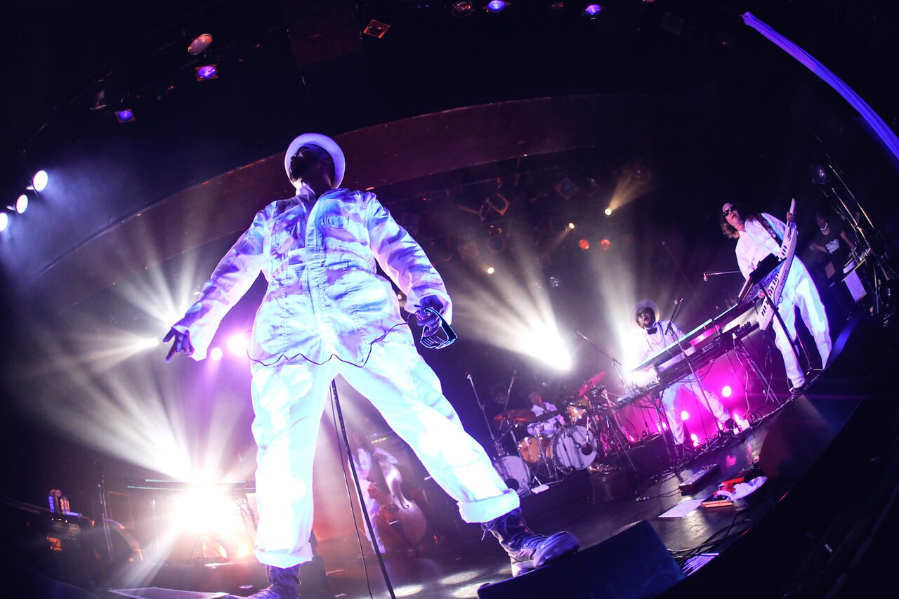 充電完了SOIL & "PIMP" SESSIONS、リキッドで最高の再出発飾る