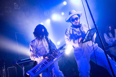 SOIL & "PIMP" SESSIONS「PUMP IT UP」の様子。（撮影：後藤壮太郎）