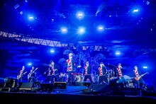 氣志團（撮影：青木カズロー）