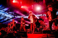 氣志團（撮影：青木カズロー）