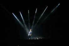 三浦大知「AbemaTV 1st ANNIVERSARY LIVE」の様子。（撮影：佐藤友昭）