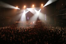 三浦大知「AbemaTV 1st ANNIVERSARY LIVE」の様子。（撮影：佐藤友昭）