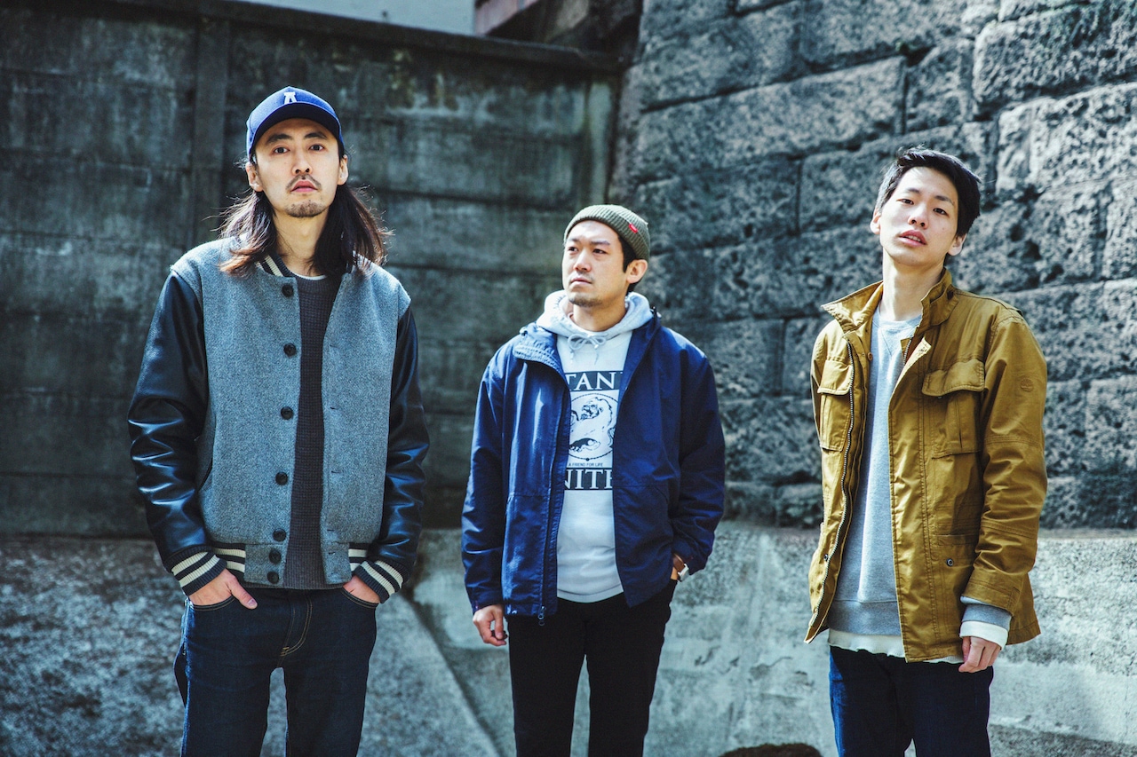 HOLLOW SUNS