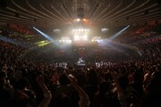 高橋優「全国ホール＆アリーナツアー 2016-2017『来し方行く末』」大阪城ホール公演の様子。