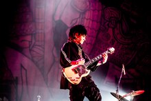 K.A.Z（G / VAMPS）（撮影：青木カズロー）