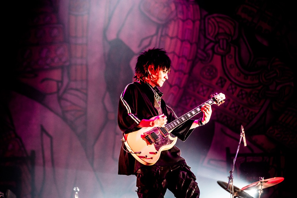 K.A.Z（G / VAMPS）（撮影：青木カズロー）