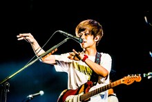 ヤマサキセイヤ（Vo, G / キュウソネコカミ）（撮影：青木カズロー）