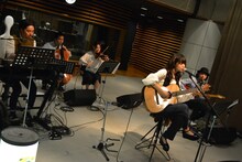 藤原さくらが出演した「KIRIN BEER "Good Luck" LIVE」の様子。（写真提供：TOKYO FM）