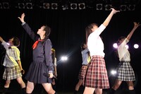 桜エビ～ず ワンマンライブ 東京・WWW公演第1部の様子。（写真提供：スターダストプロモーション）