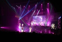 EXILE THE SECOND「AbemaTV 1st ANNIVERSARY LIVE」東京・EX THEATER ROPPONGI公演の様子。（撮影：佐藤友昭）(c)AbemaTV 1st ANNIVERSARY LIVE