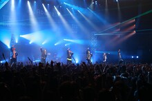 EXILE THE SECOND「AbemaTV 1st ANNIVERSARY LIVE」東京・EX THEATER ROPPONGI公演の様子。（撮影：佐藤友昭）(c)AbemaTV 1st ANNIVERSARY LIVE