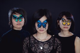 tricot、園子温監督作「東京ヴァンパイアホテル」OPテーマMV公開