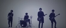 androp「Prism」ミュージックビデオのワンシーン。