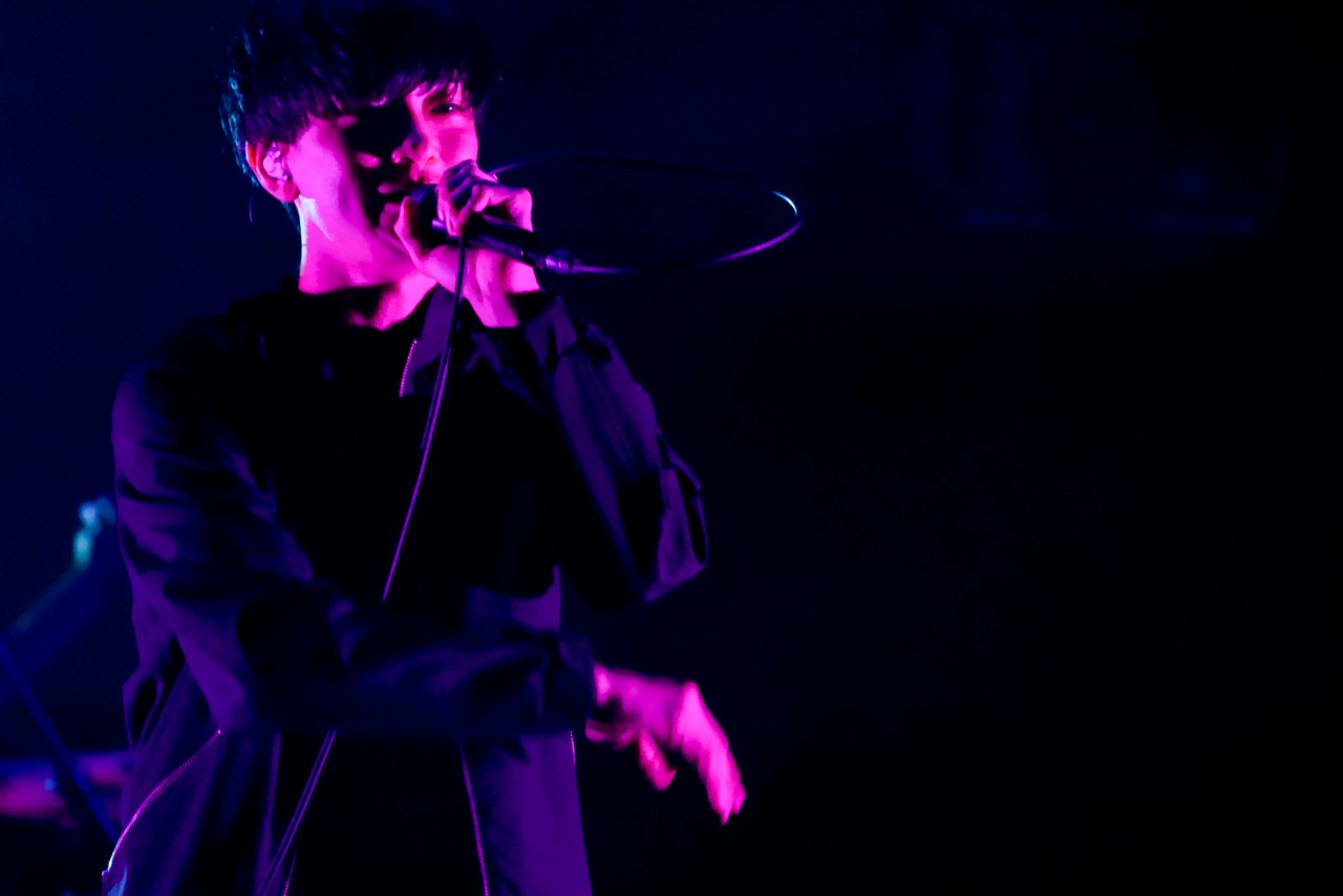 福永浩平（Vo）（Photo by Viola Kam [V'z Twinkle]）