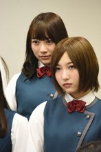 佐藤詩織（奥）