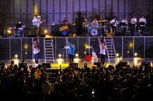 「スチャダラパーライブ 2017年 野音の旅」の様子。（撮影：三浦憲治）