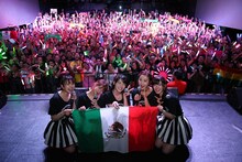 「℃-ute Cutie Circuit 2017～iDe vuelta a Mexico!～」の様子。(c)UP-FRONT PROMOTION