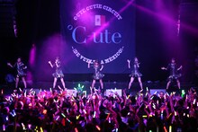 「℃-ute Cutie Circuit 2017～iDe vuelta a Mexico!～」の様子。(c)UP-FRONT PROMOTION