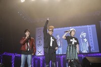 左から、MCを務めたヒャダイン、綾小路翔（氣志團）、IMALU。 (c)テレビ朝日