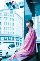 「BRODY」2017年6月号に付属する齋藤飛鳥のポスター。