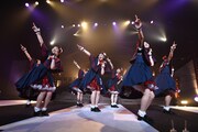 「私立恵比寿中学 IDOL march HALLTOUR 2017～今、君とここにいる～」初日公演の様子。