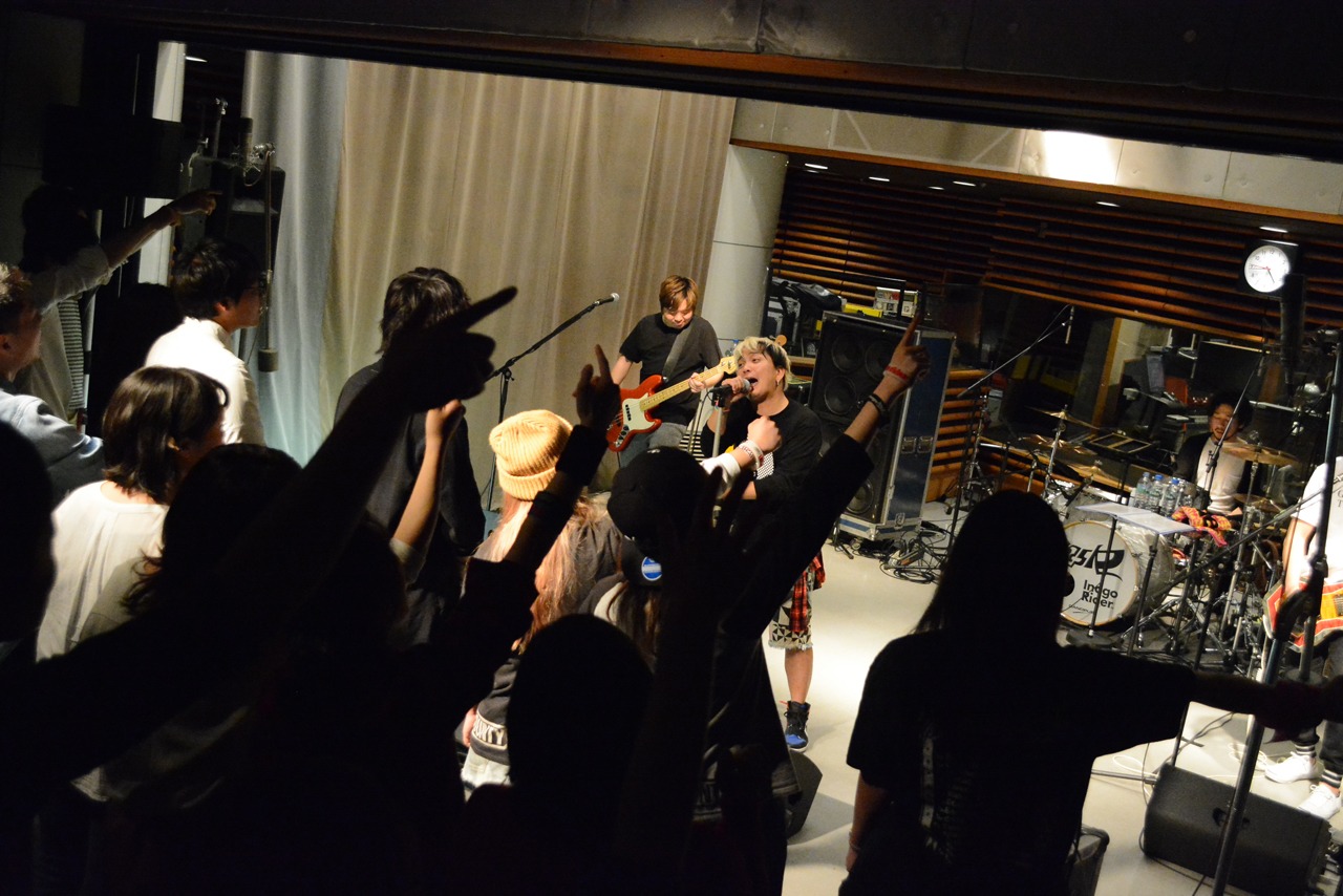 175R（写真提供：TOKYO FM）