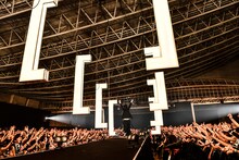 [Alexandros]「[Alexandros] Tour 2016～2017 ～We Come In Peace～」幕張メッセ国際展示場9～11ホール4月23日公演の様子。（撮影：高田梓）