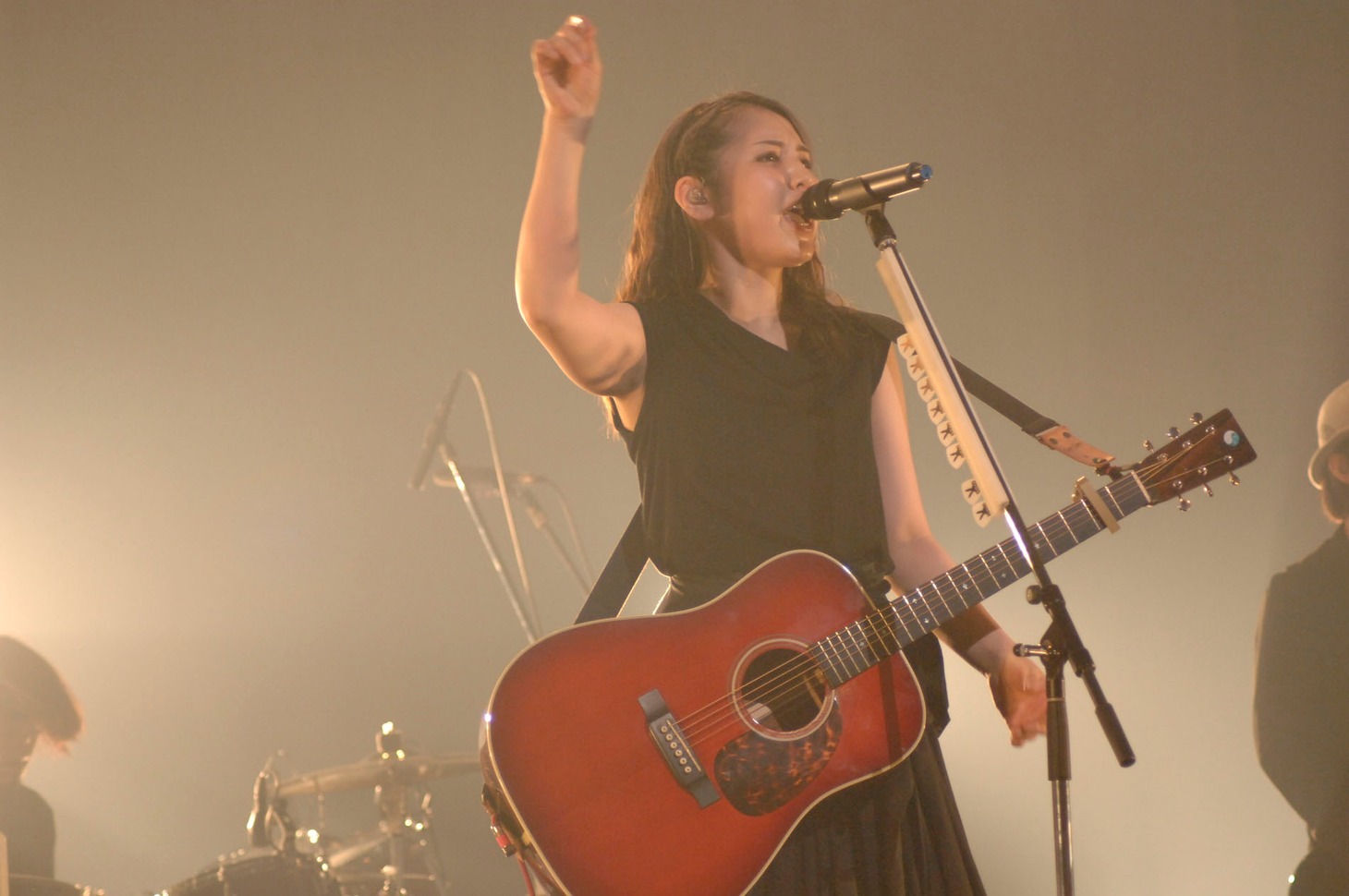 「阿部真央らいぶNo.7」ファイナル東京国際フォーラム ホールA公演の様子。（撮影：緒方秀美）