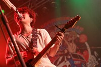 金廣真悟（Vo, G）（Photo by watanabe 'kool' syo）