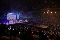 「Tokyo 7th シスターズ 3rd Anniversary Live 17'→XX -CHAIN THE BLOSSOM- in Makuhari Messe」の様子。