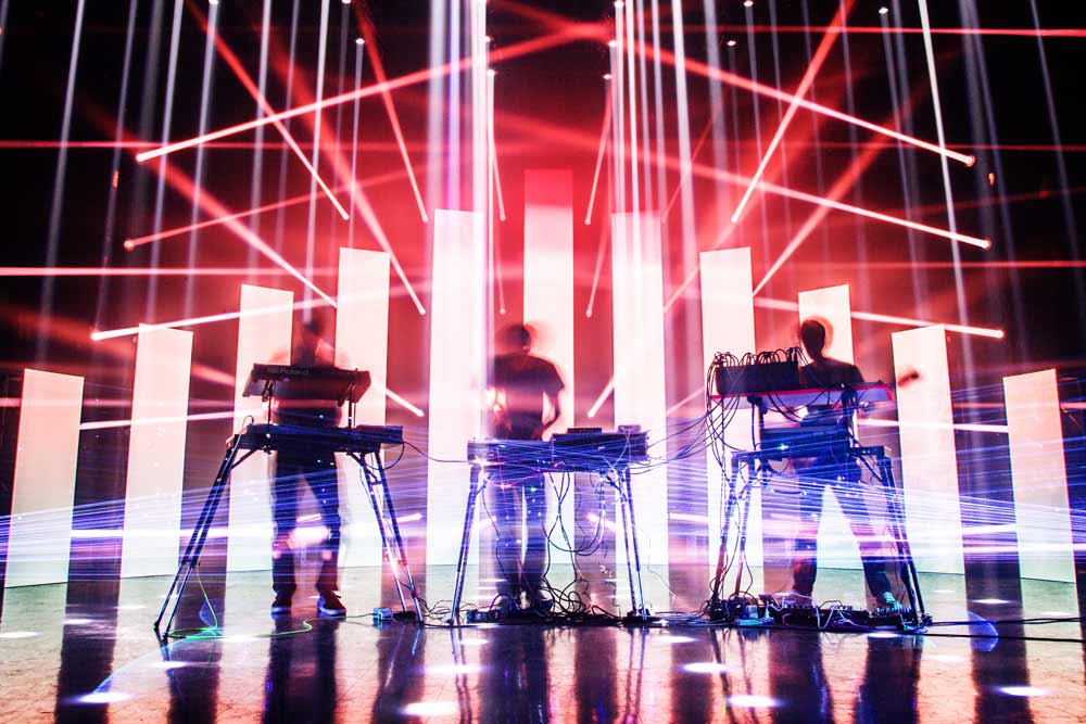 中西宏司率いるDUB SQUAD、新作に砂原良徳ら参加のリミックス盤